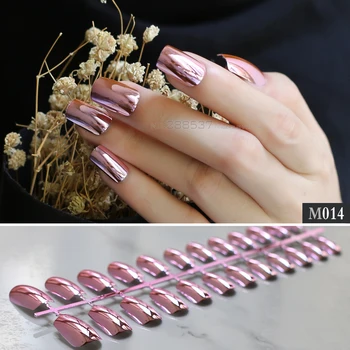 Едно парче метал удължен профил, форма за залепване на ноктите, пълен комплект, режийни ноктите с розов цвят, светло розово огледало, външен ноктите с квадратна глава.