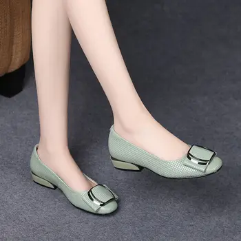 Cresfimix/ дамски модни сладки обувки от висококачествена изкуствена кожа с кръгло бомбе, пролетни обувки без закопчалка на токчета, дамски ежедневни черни офис обувки на токчета a9869